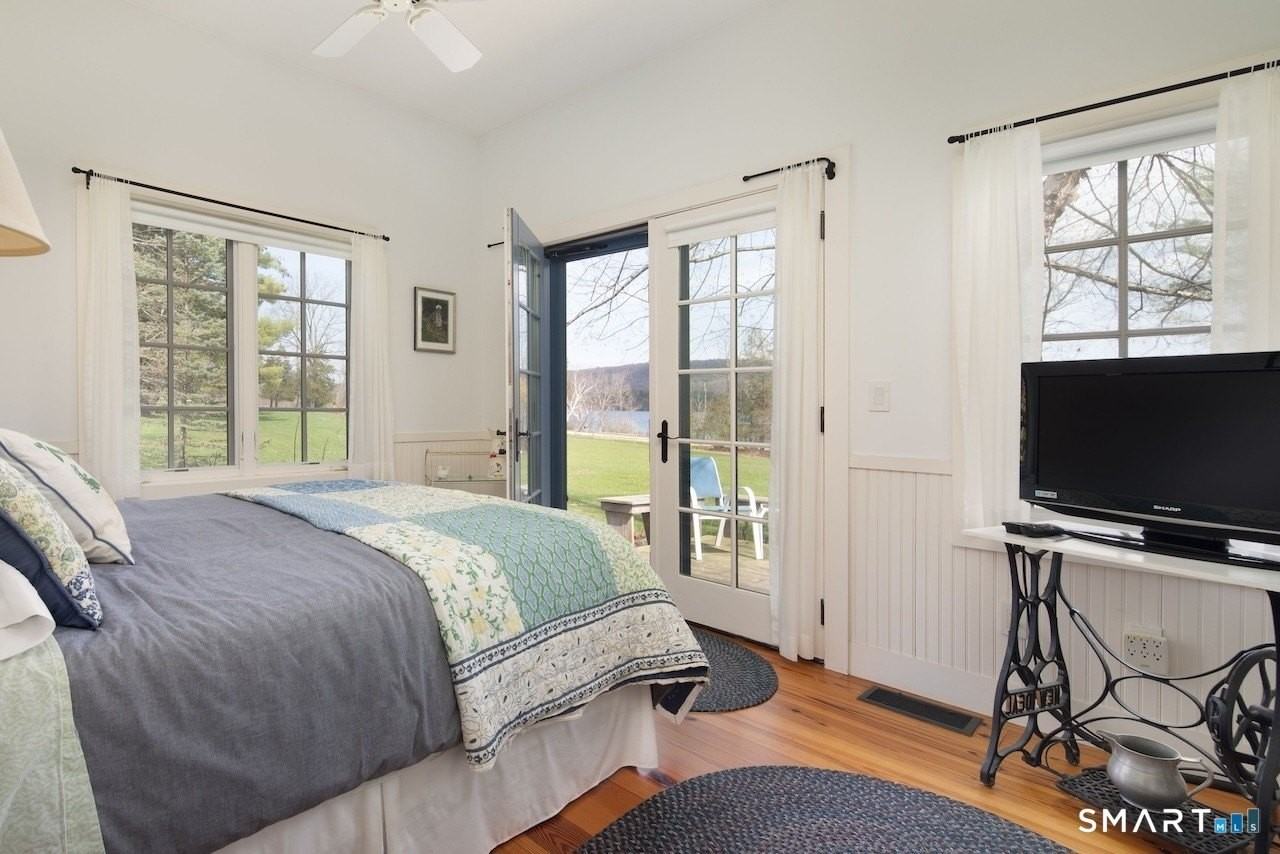 17 Washinee Heights Rd - Photo 3 of 20