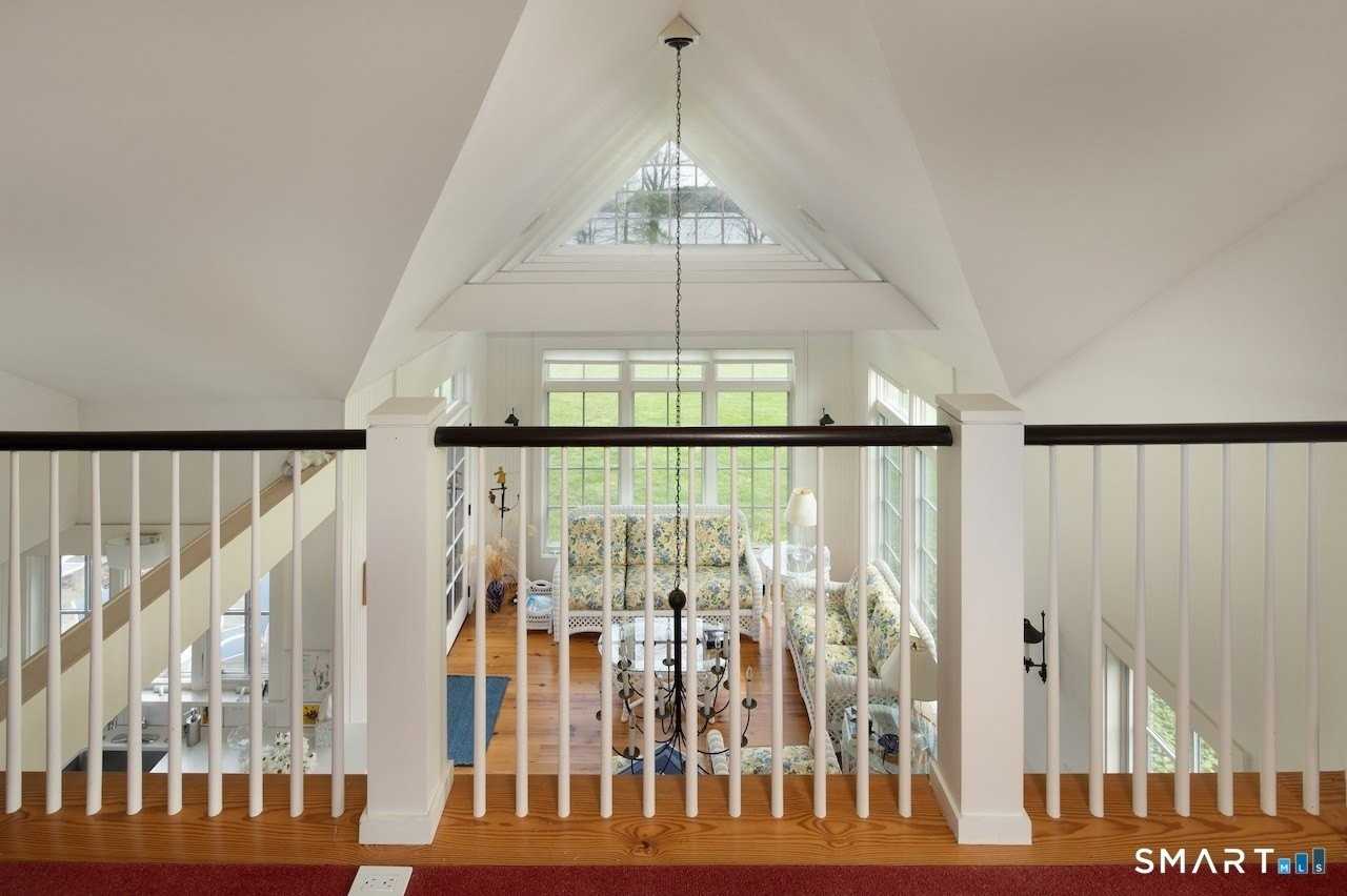 17 Washinee Heights Rd - Photo 4 of 20