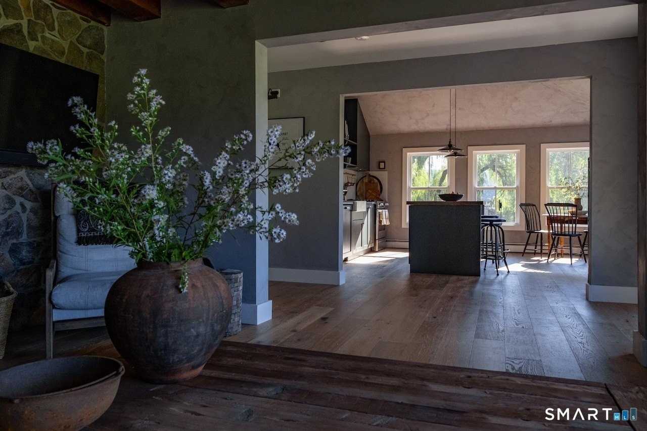 69 Mudge Pond Rd - Photo 2 of 28