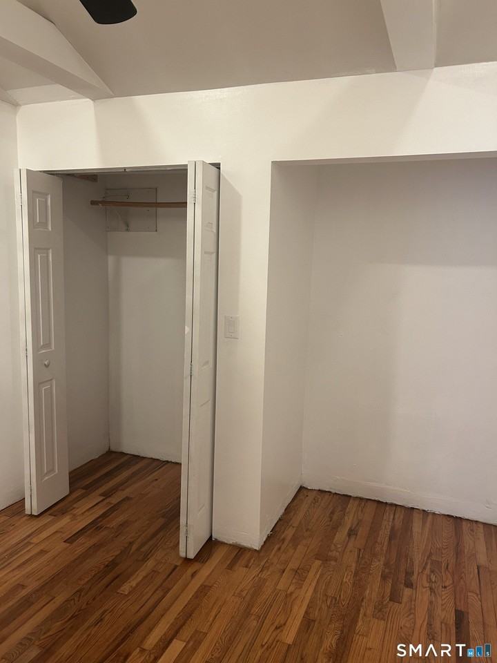 26 Sunnydale Rd - Photo 4 of 17