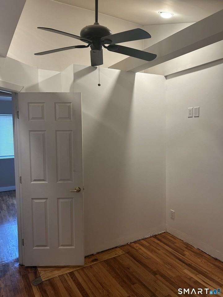 26 Sunnydale Rd - Photo 5 of 17