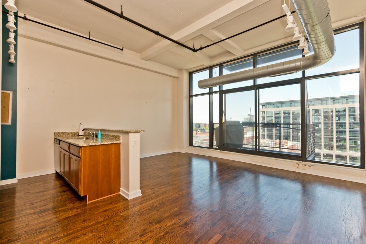 1224 W Van Buren St #622 - Photo 4 of 13