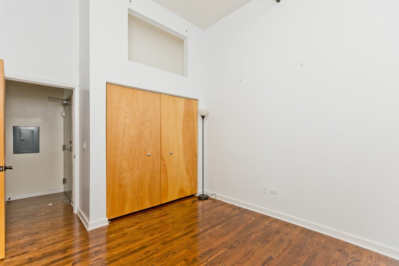 1224 W Van Buren St #622 - Photo 7 of 13