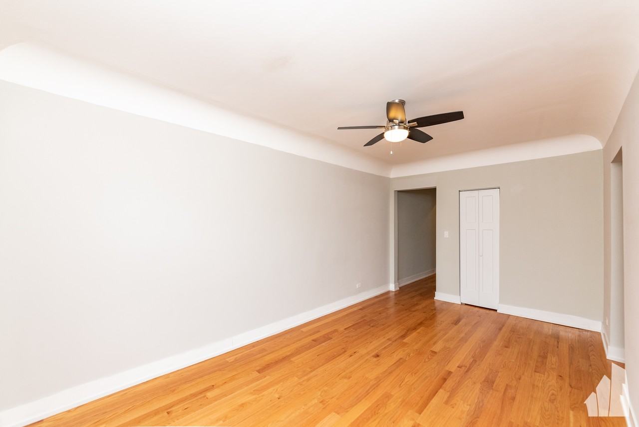 545 Chestnut St #545-301 - Photo 6 of 14