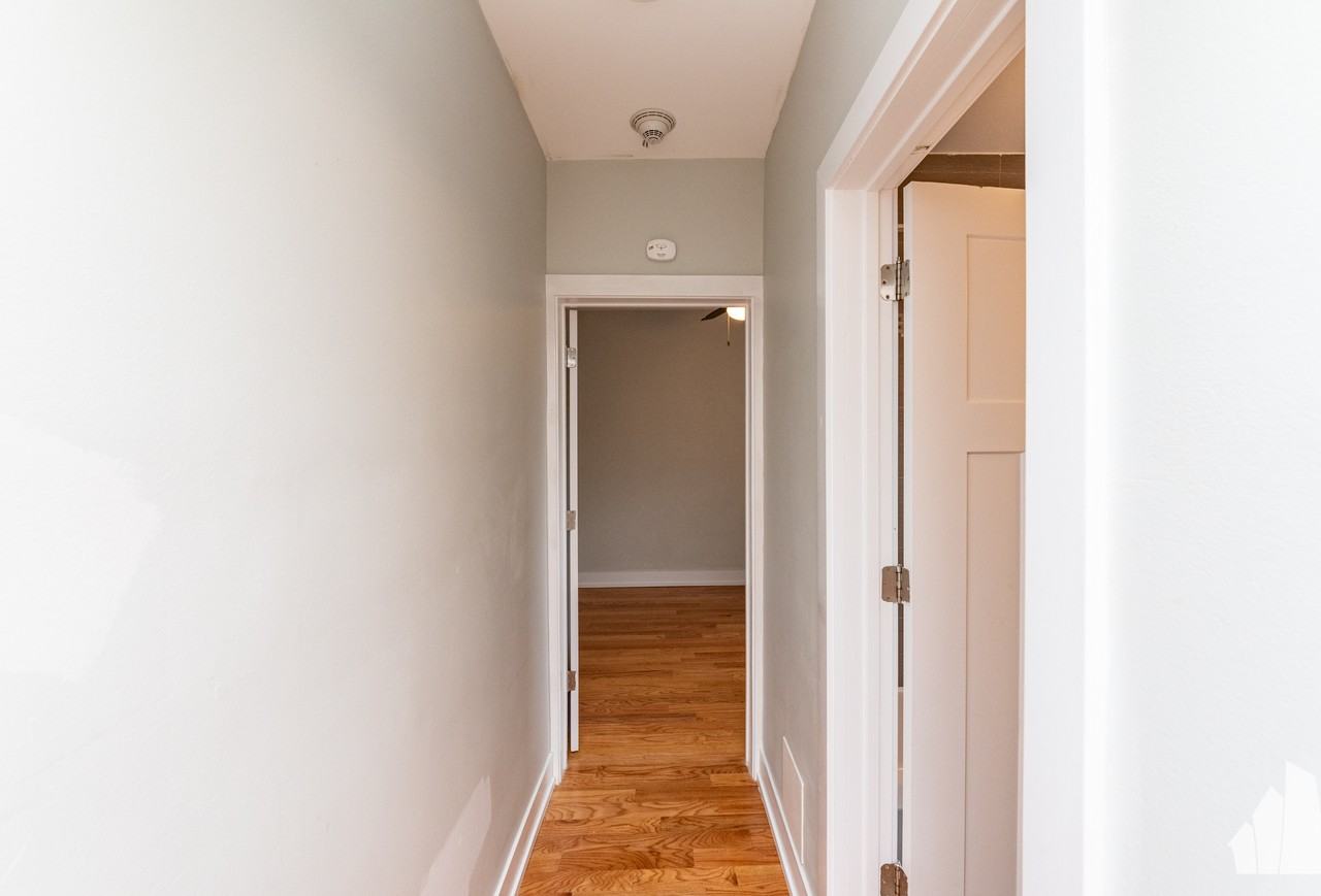 545 Chestnut St #545-301 - Photo 7 of 14