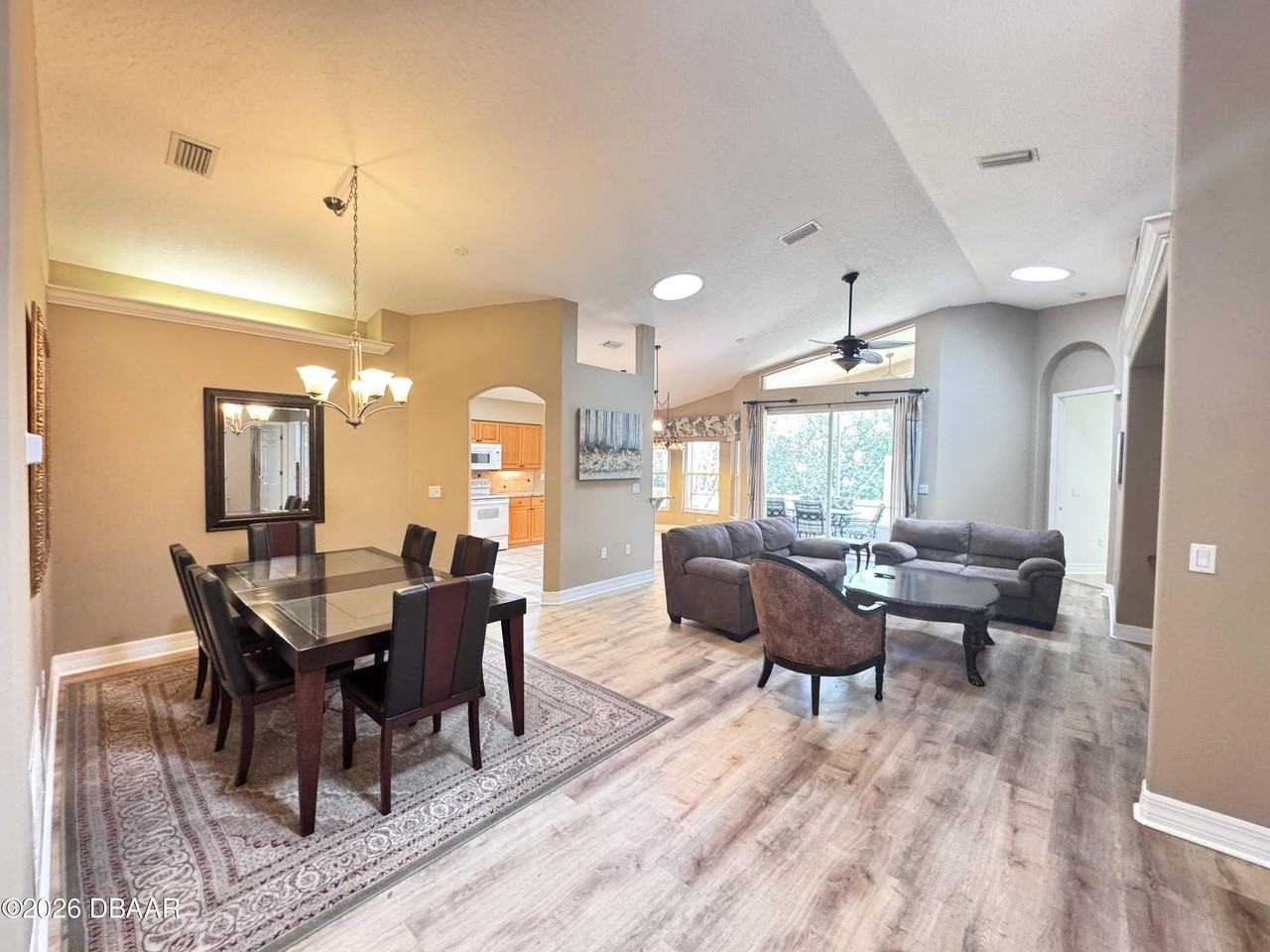 1315 Coconut Palm Cir - Photo 5 of 21