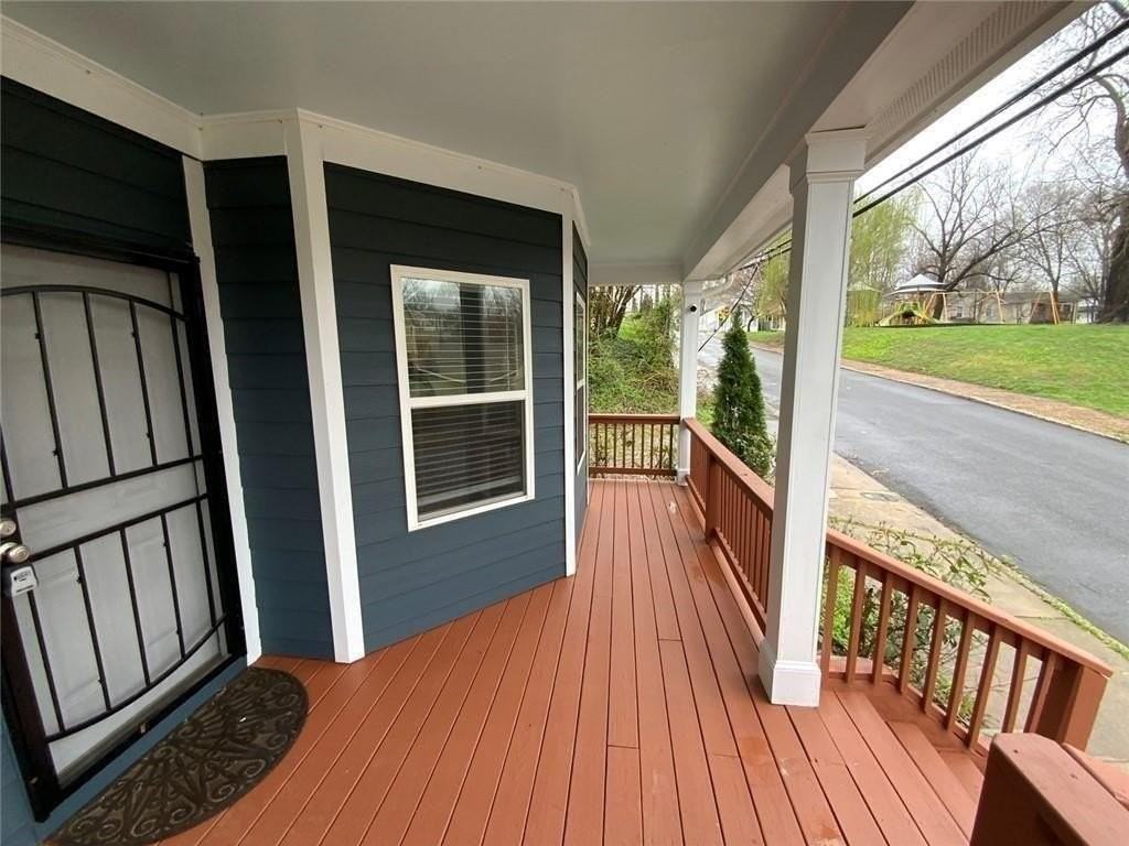 294 Bass St Sw - Photo 3 of 50