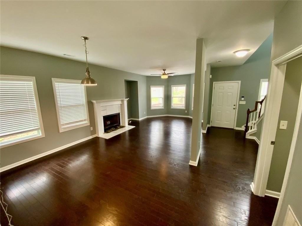 294 Bass St Sw - Photo 5 of 50