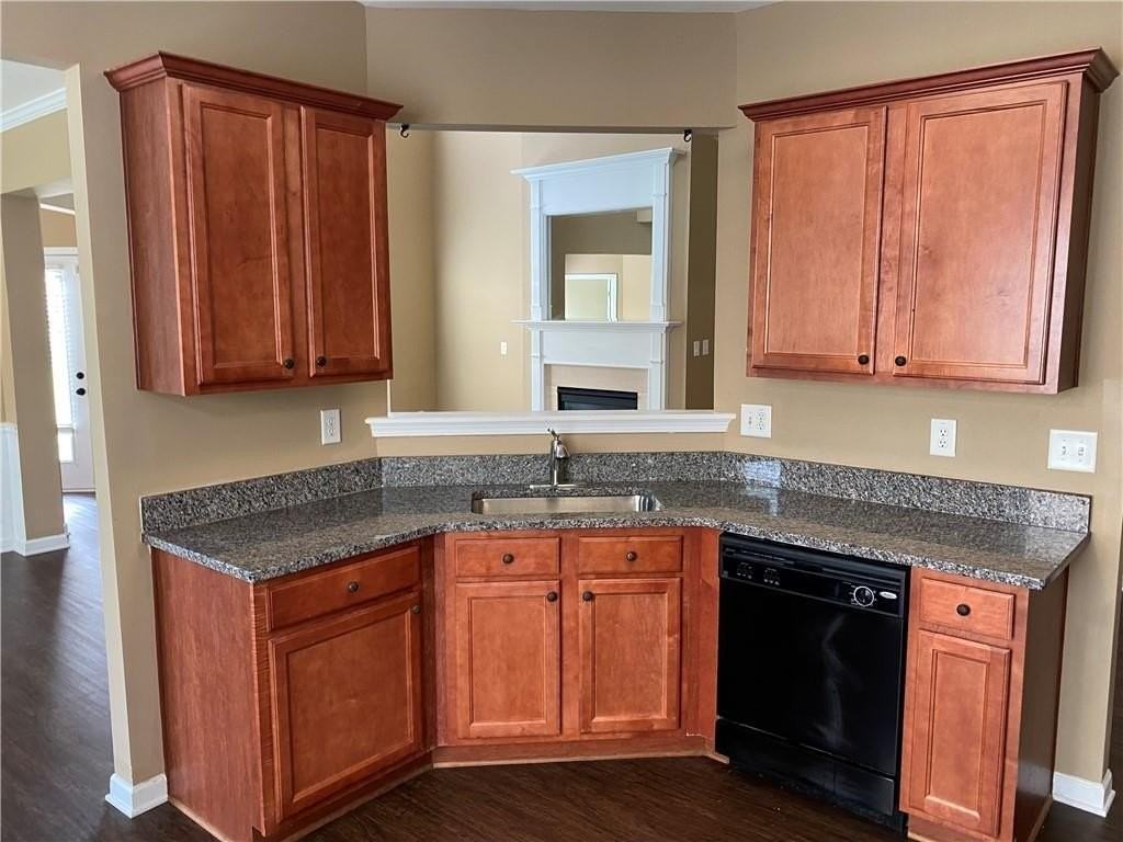 5750 Carrington Pl - Photo 6 of 45