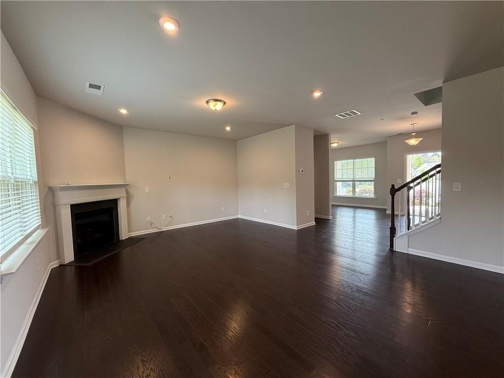 5839 Wheeler Ridge Rd - Photo 6 of 21