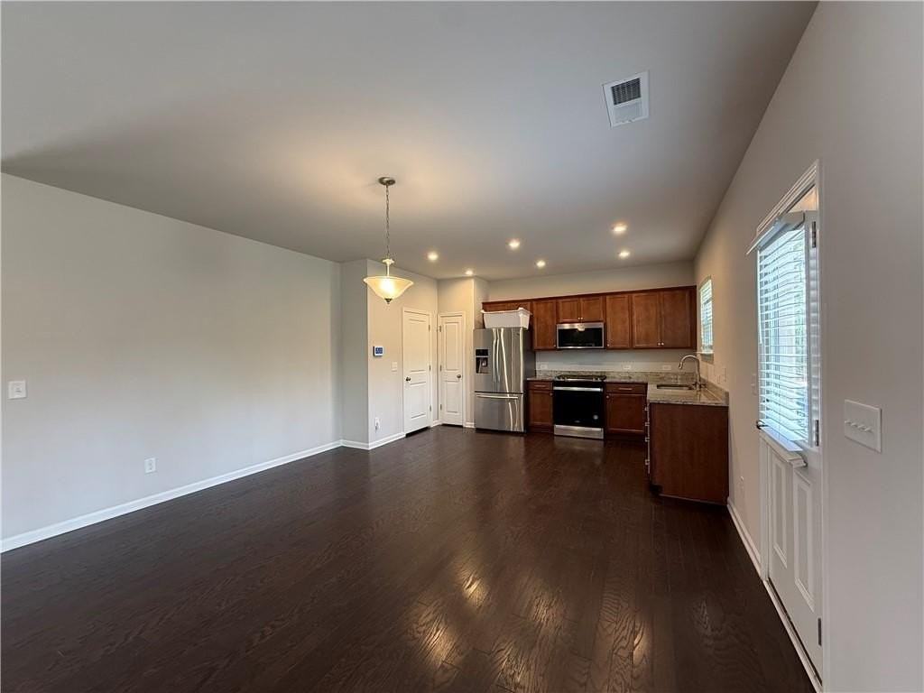 5839 Wheeler Ridge Rd - Photo 7 of 21