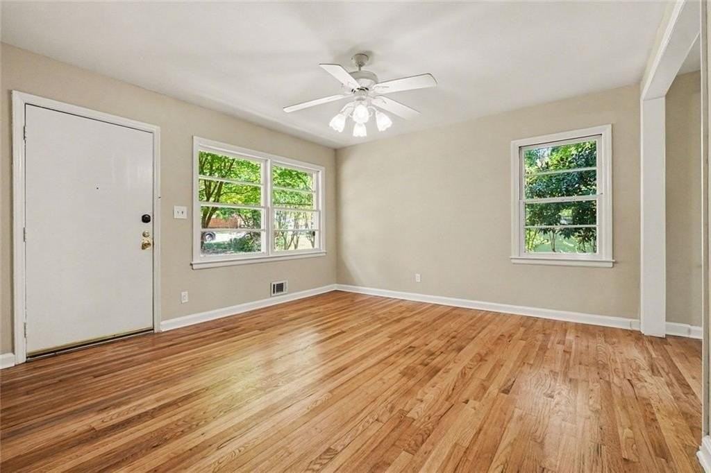 1689 San Gabriel Ave - Photo 3 of 22