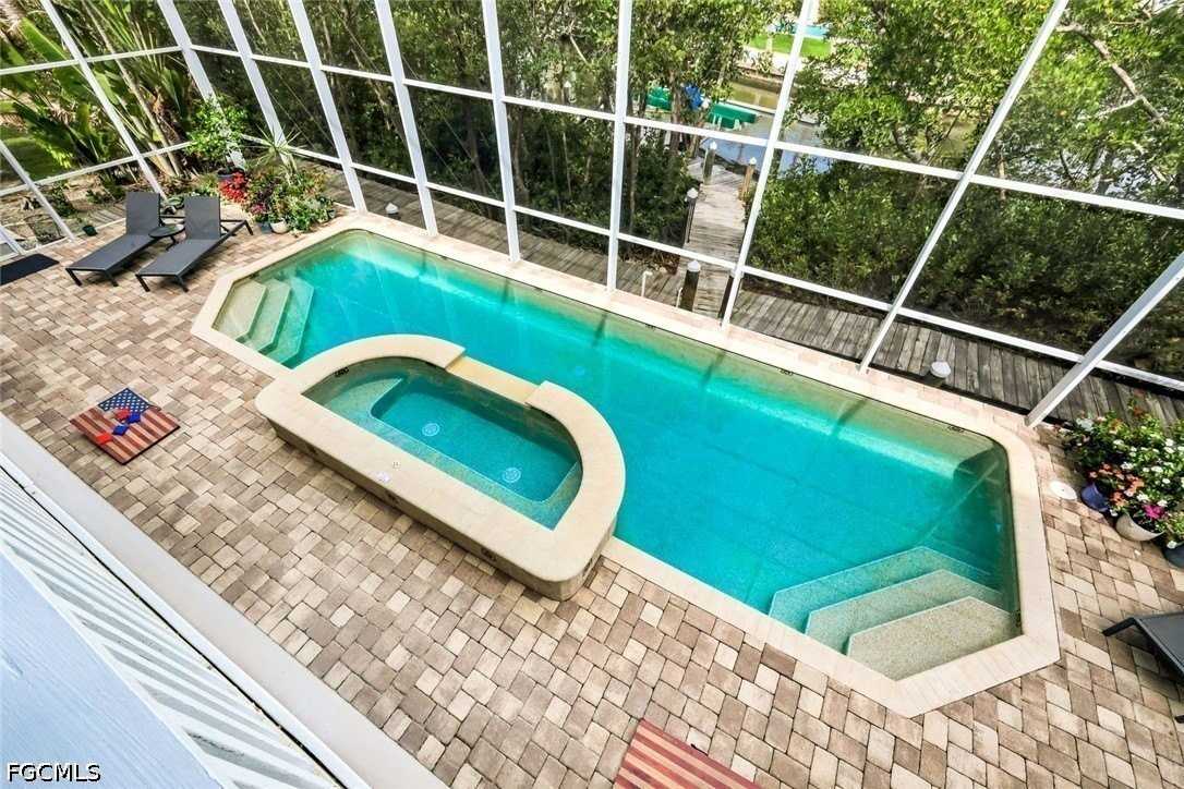21580 Indian Bayou Dr #582 - Photo 2 of 43