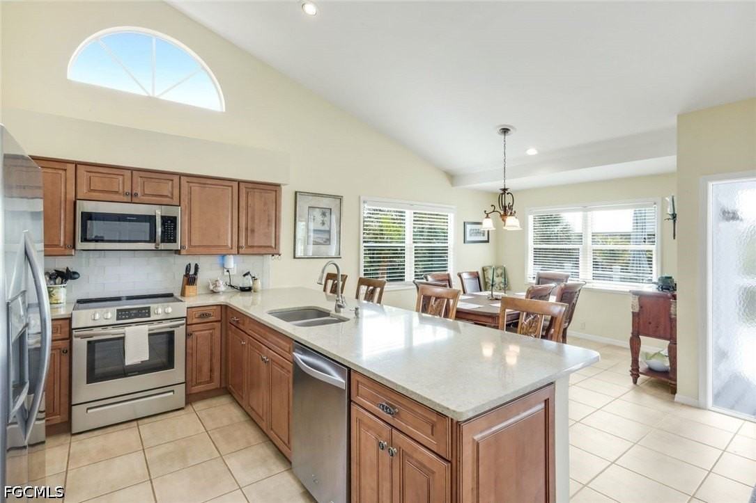 21580 Indian Bayou Dr #582 - Photo 5 of 43