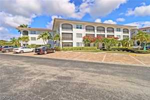 featured image of 9 High Point Cir N #102