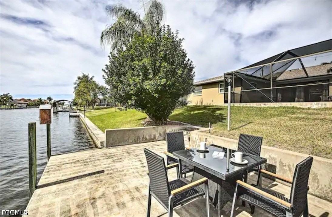 2806 Sw 38th Ter - Photo 2 of 28