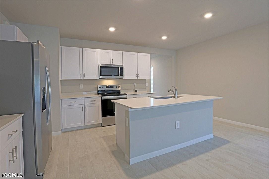 1156 Brooklands Dr - Photo 4 of 16