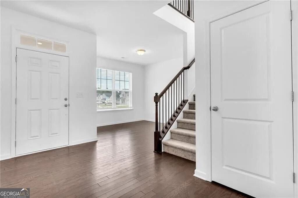 5930 Neisler Rd - Photo 7 of 25