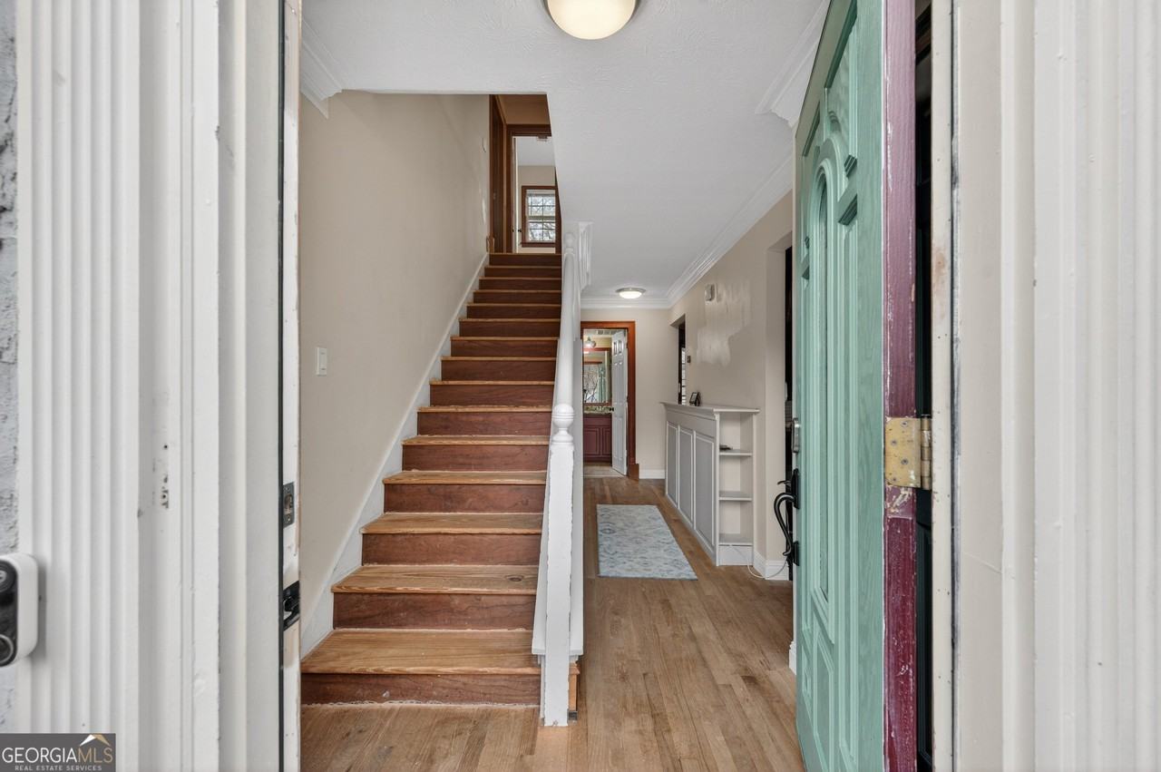 2878 Cardinal Trce - Photo 2 of 33