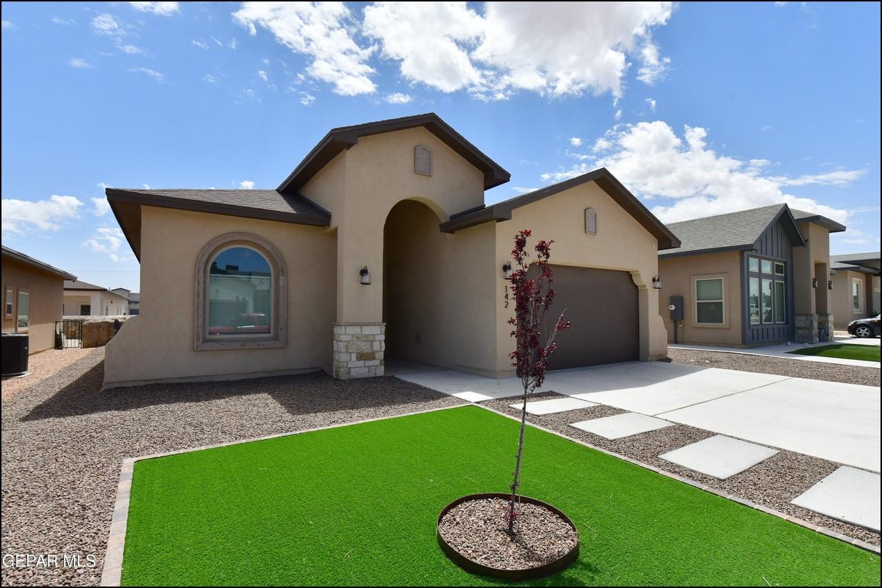 142 Ruth Trl - Photo 2 of 41