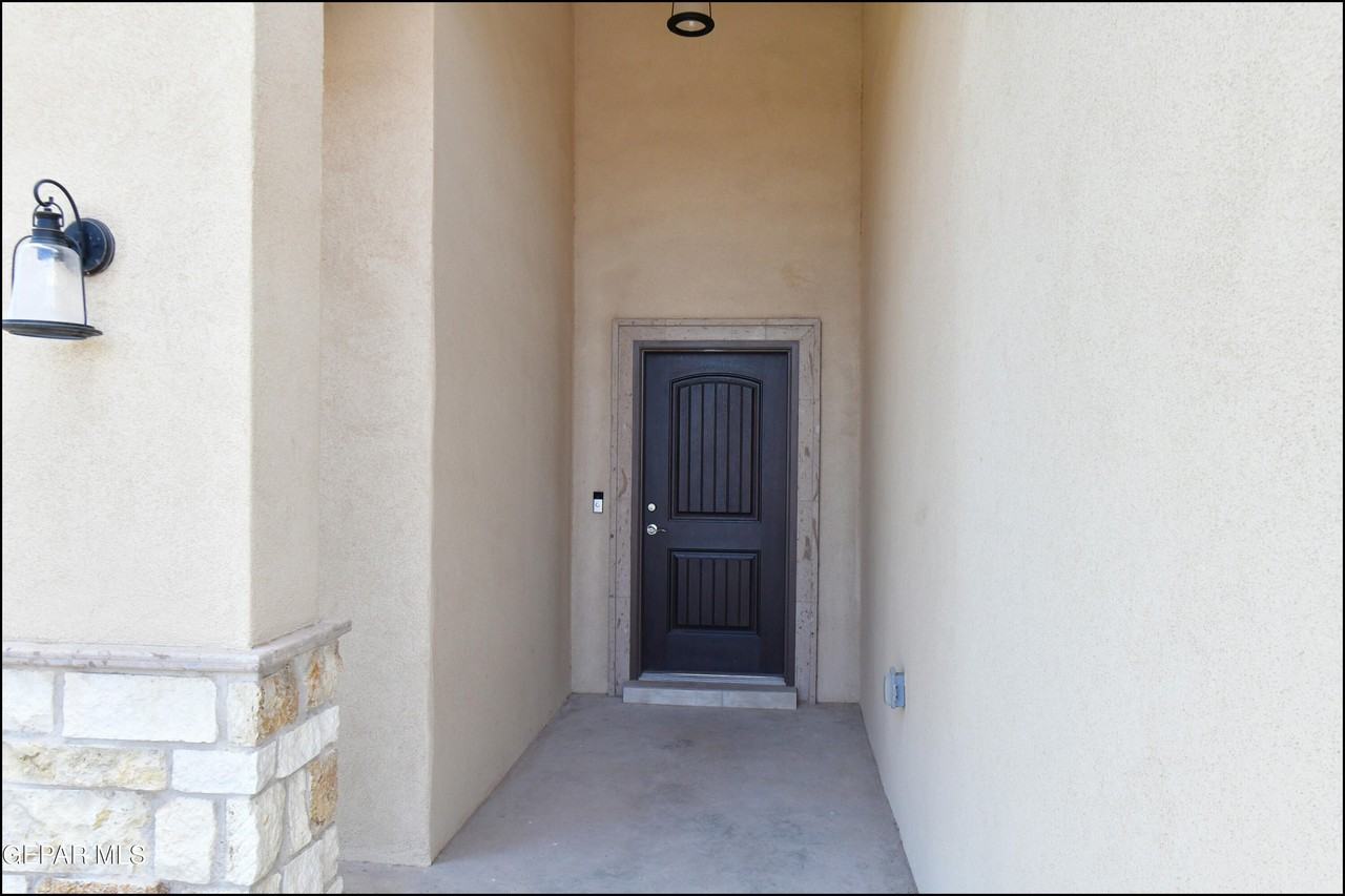 142 Ruth Trl - Photo 5 of 41