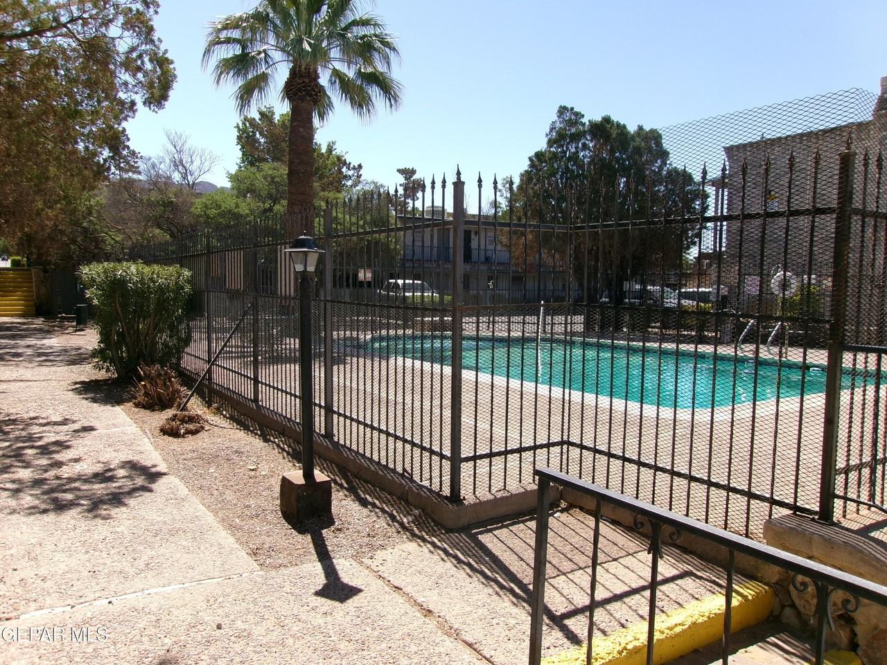6700 Escondido Dr #F4 - Photo 3 of 16
