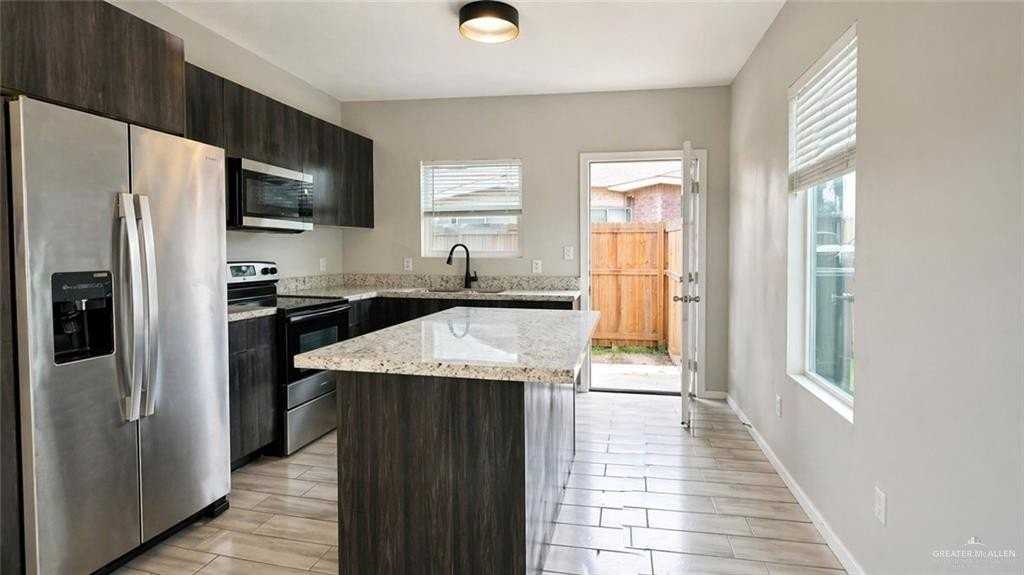 5912 Sandpiper Ave #3 - Photo 4 of 10