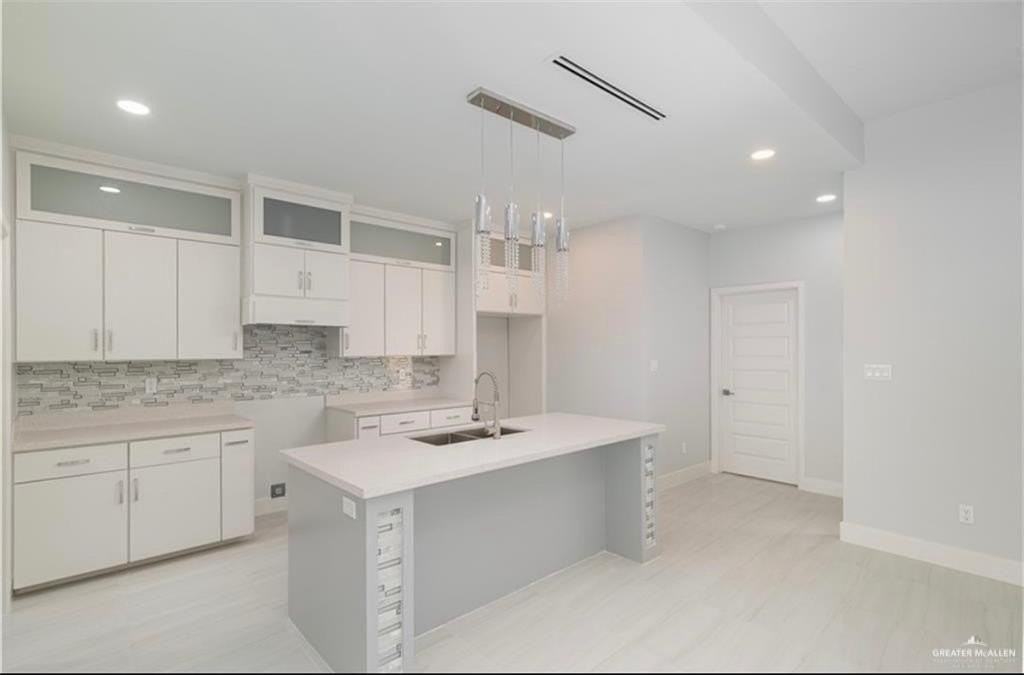 1119 E Evergreen Ave - Photo 5 of 16