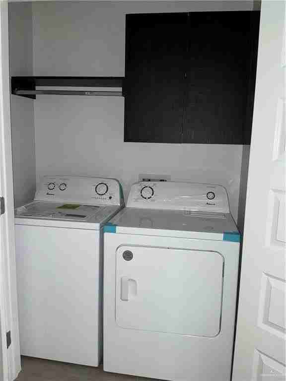 3904 Ventura Ave #3 - Photo 5 of 13