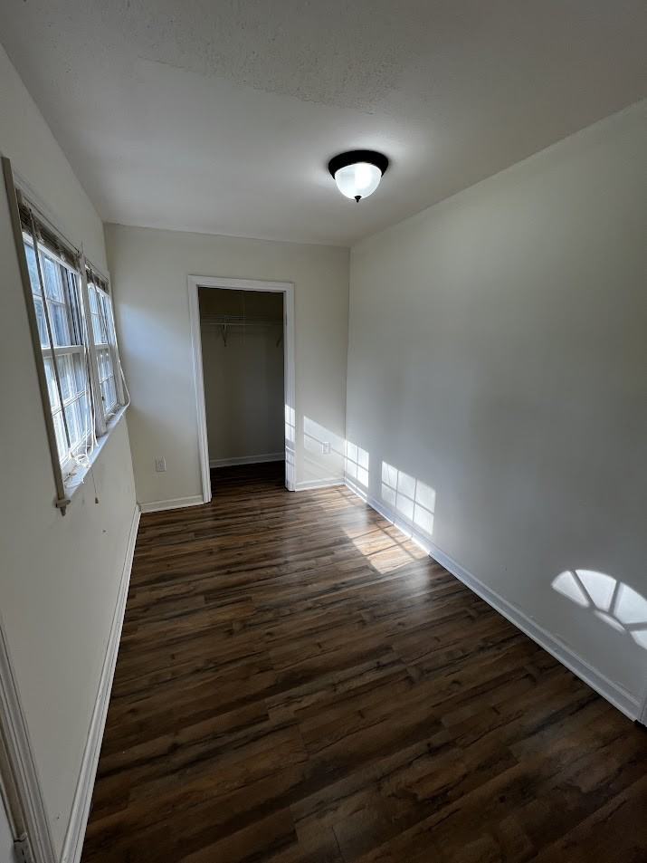 215 S Skinner Ave #1 - Photo 3 of 36