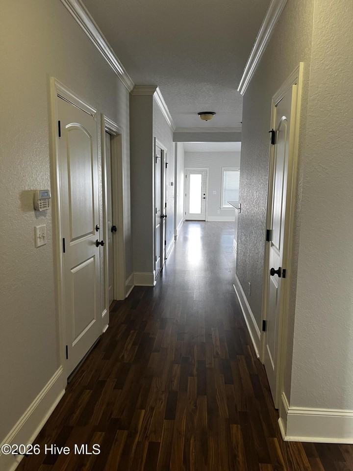 1920 Leighton Dr #B - Photo 4 of 28