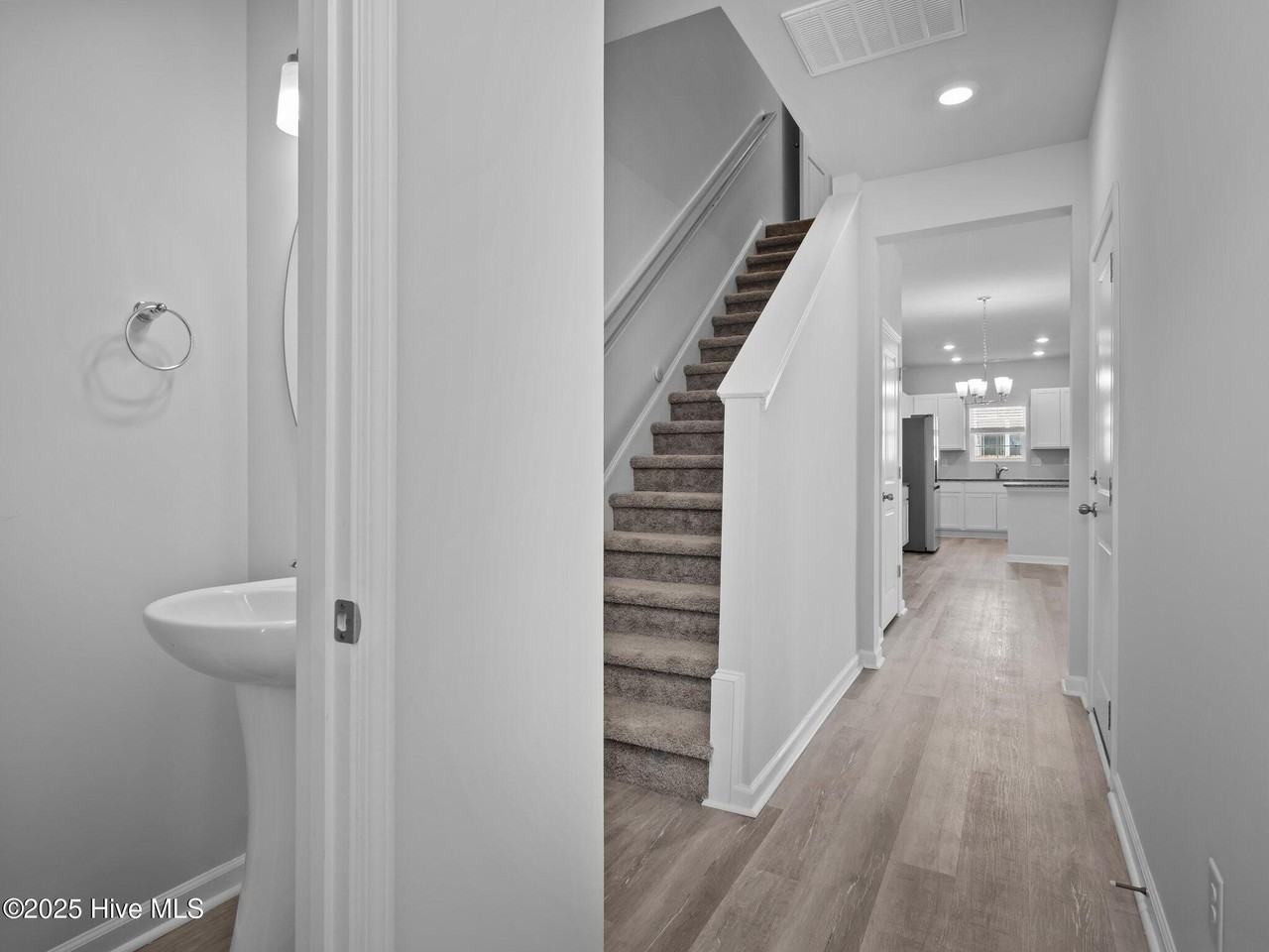 412 Blockade Shoal Ln - Photo 3 of 27