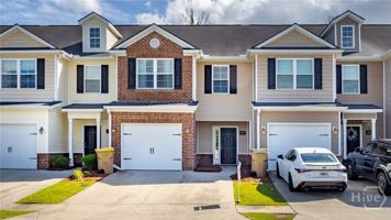 featured image of 440 Cantle Dr