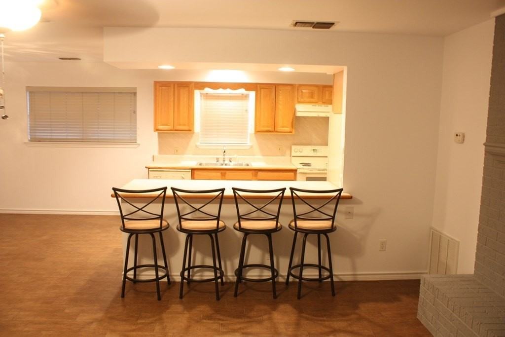 1316 Carol Ann Dr - Photo 5 of 20
