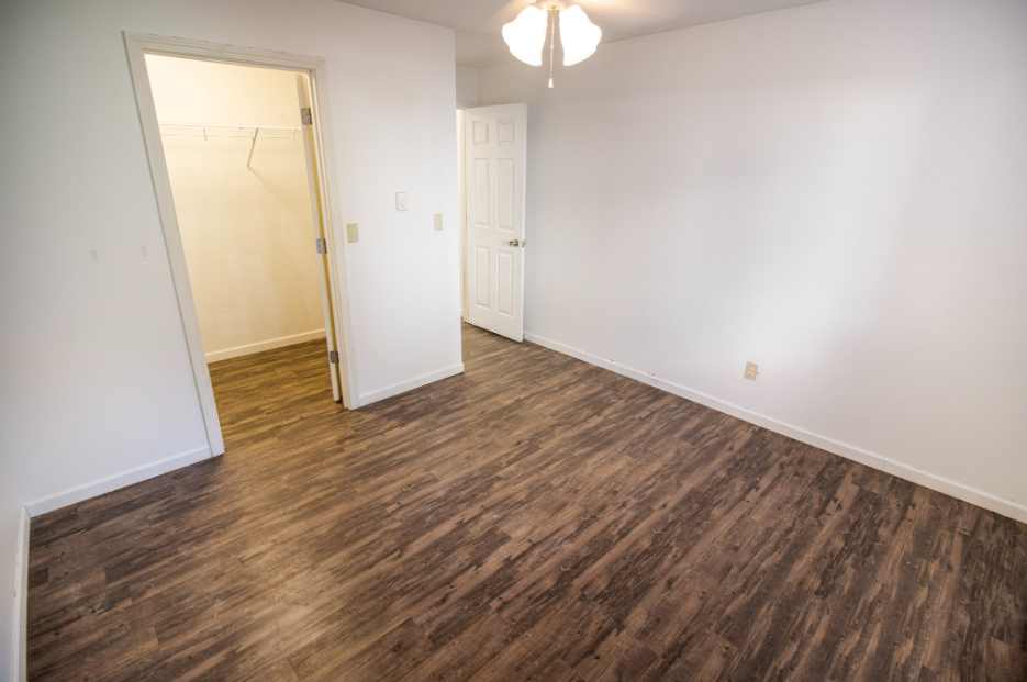 507 S. Lincoln - 2 #02 - Photo 7 of 10