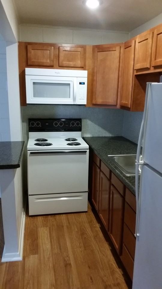 530 N. Lincoln - 8 #08 - Photo 3 of 6