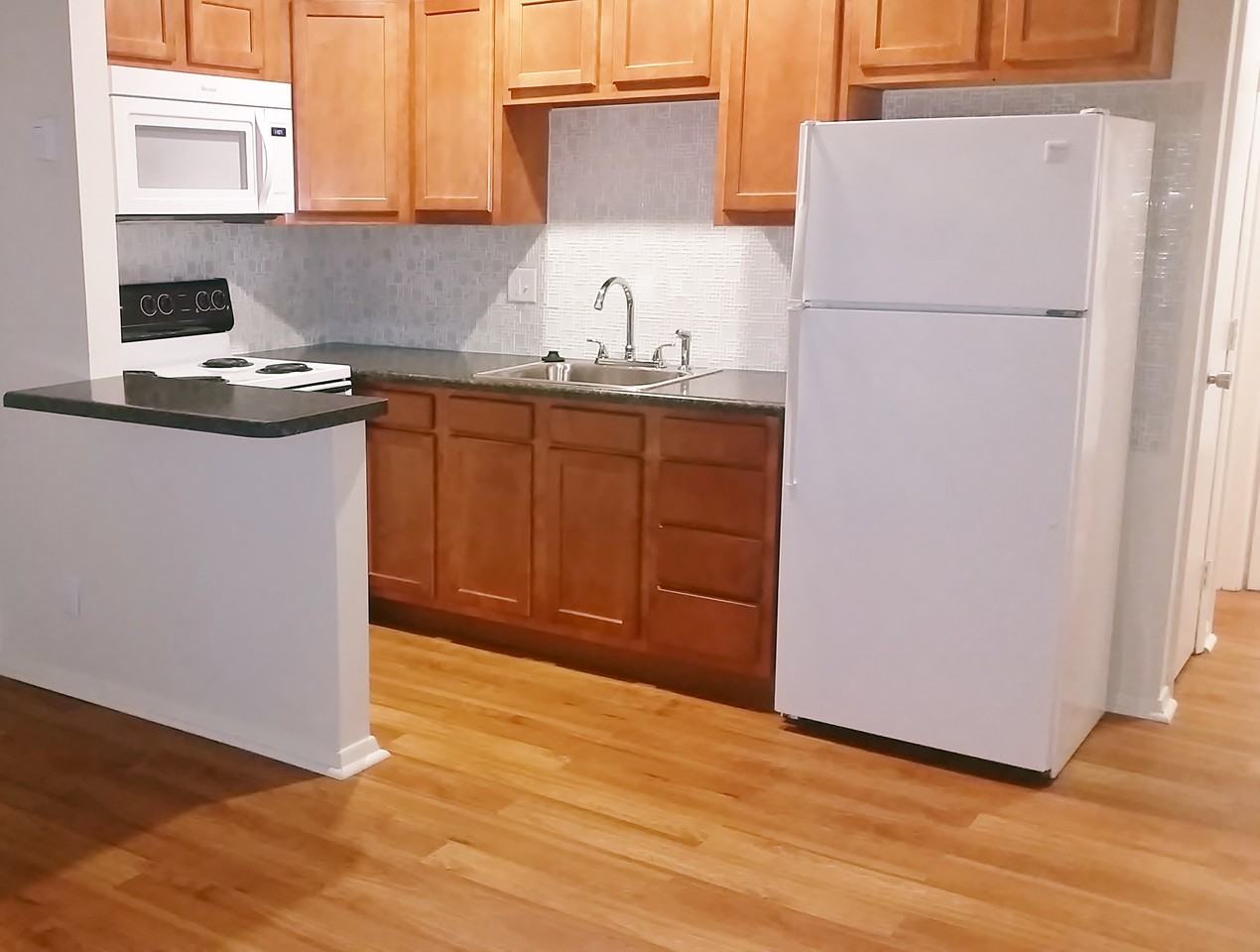 530 N. Lincoln - 8 #08 - Photo 5 of 6