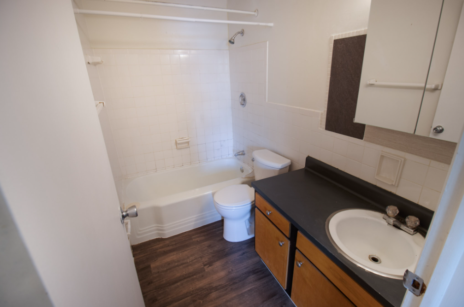 120 S. Kingston - 52 #52 - Photo 7 of 24