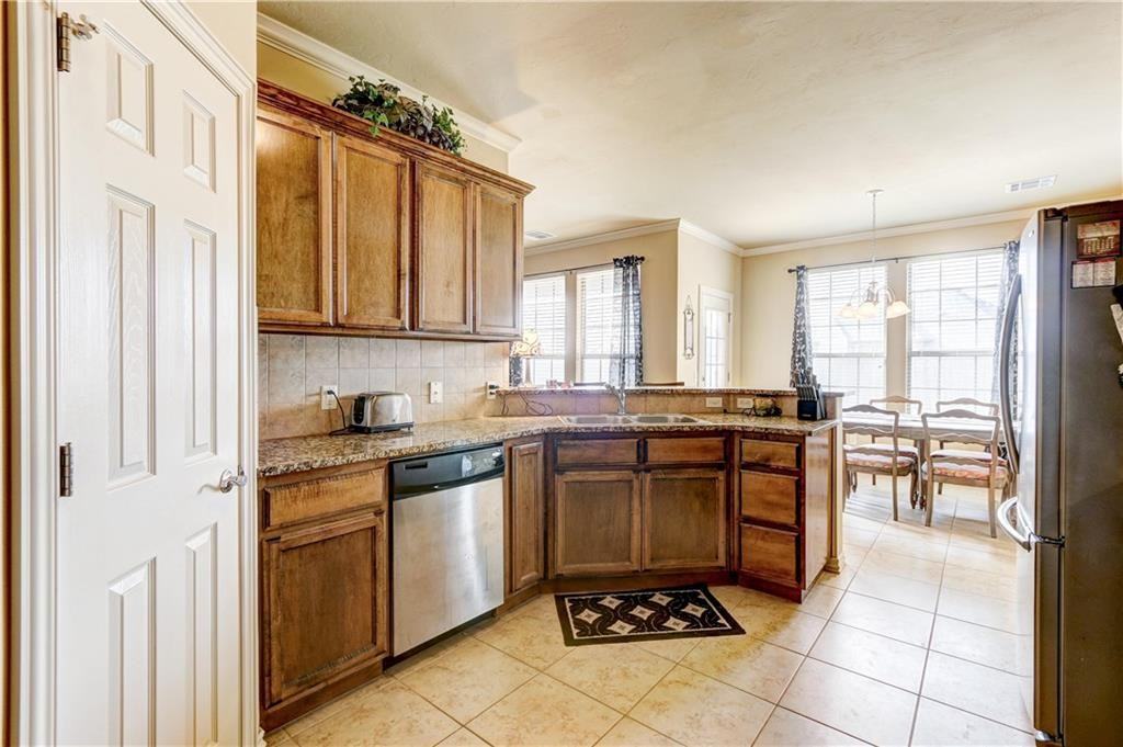 2308 Nw 173rd St #1 - Photo 4 of 18