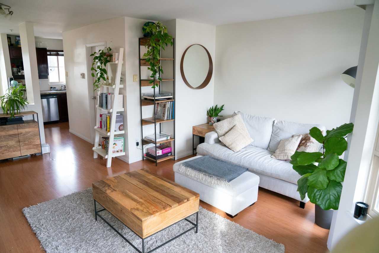 2375 West Broadway #36 - Photo 2 of 15