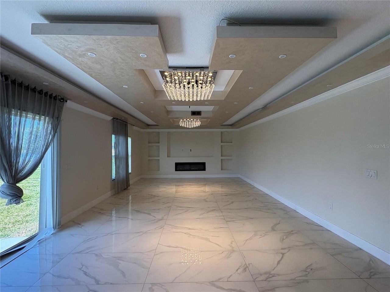 2237 Cypress Lake Pl - Photo 3 of 20