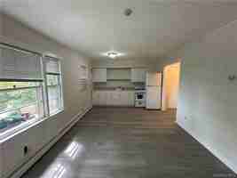 featured image of 11 Chase Ave