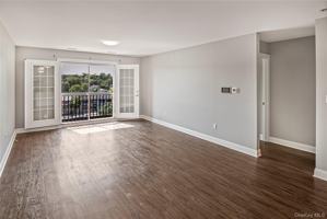 featured image of 17 N William St #203