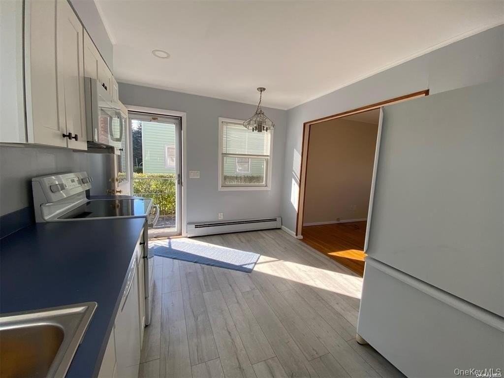 52 Grand Pl #A - Photo 4 of 15