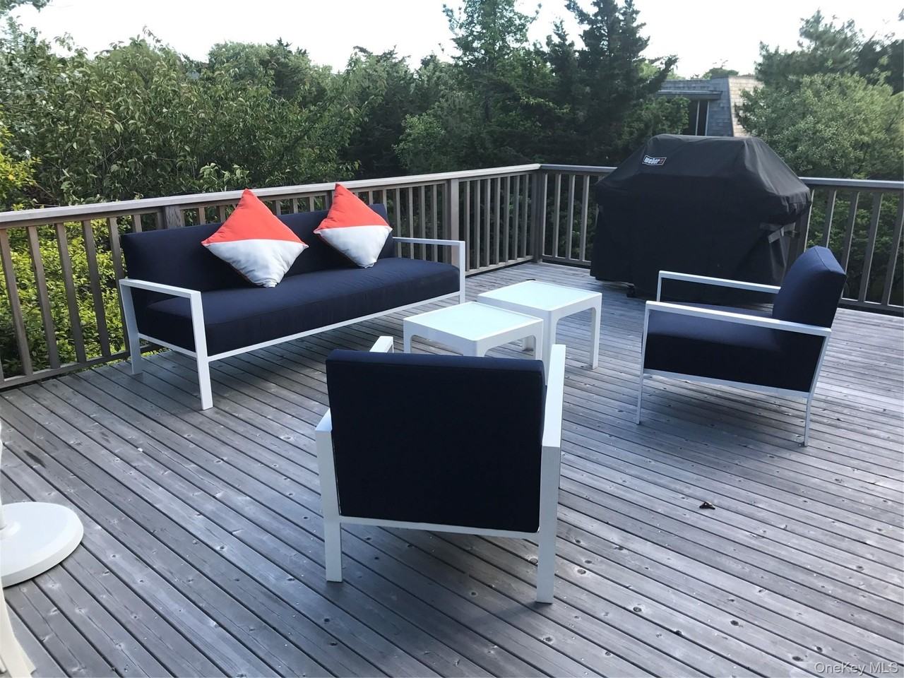 42 Evergreen Ave - Photo 7 of 12