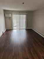 featured image of 158 Fulton St #4