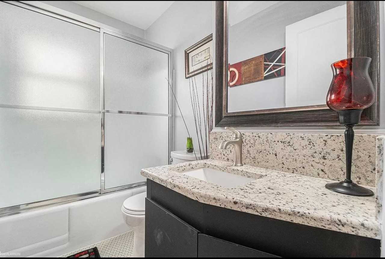 Tuscany Ave - Photo 4 of 10