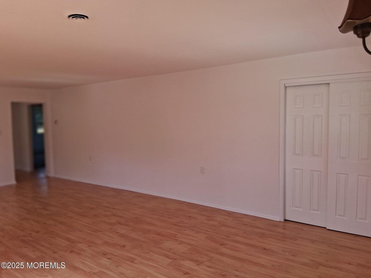 9 Harrington Dr S - Photo 3 of 19