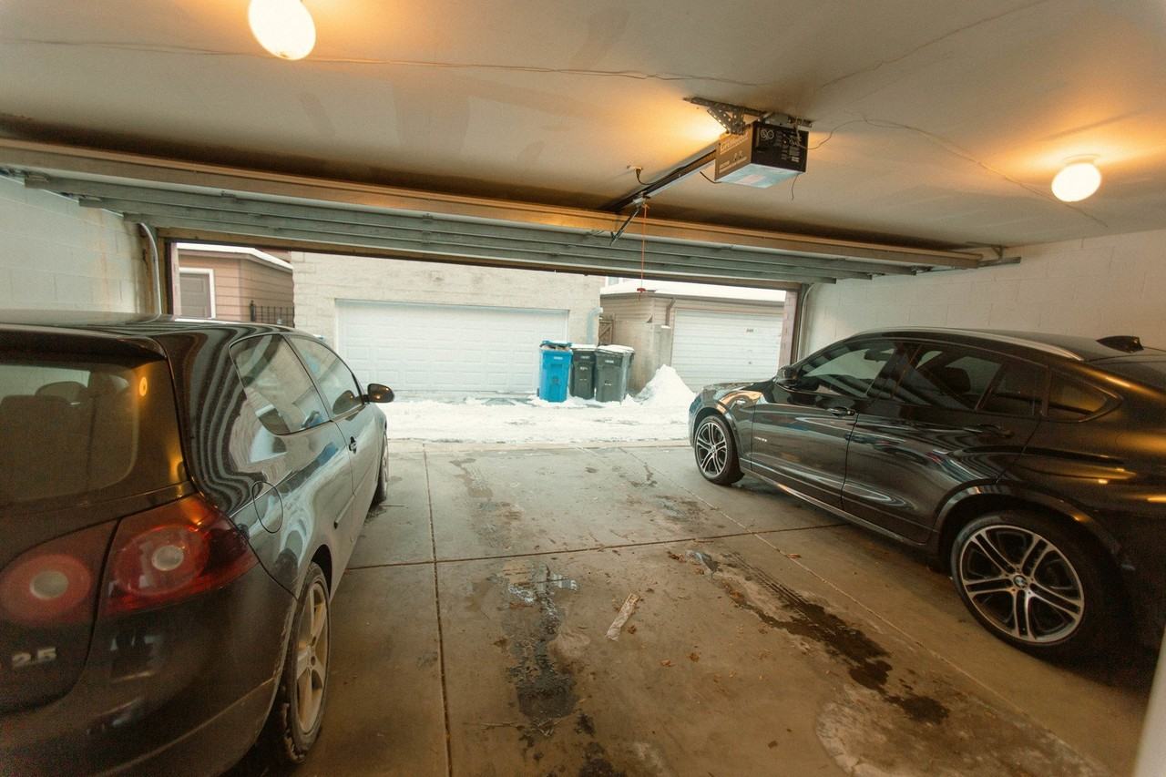 843 W Fletcher St #2W - Photo 7 of 35