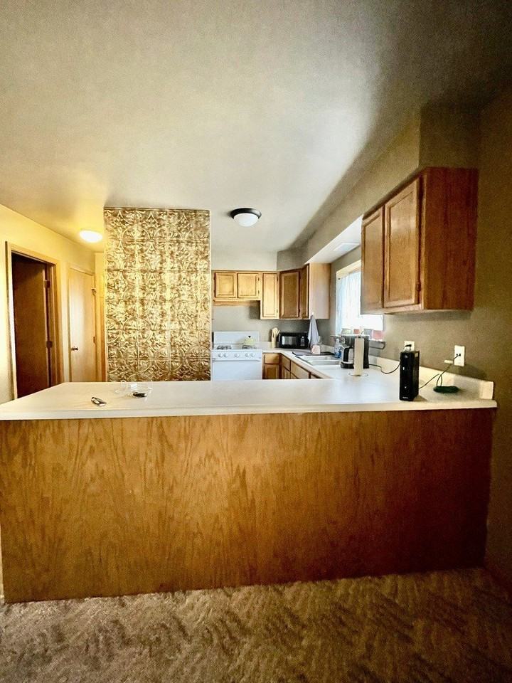 76 W Washington St #B - Photo 7 of 10